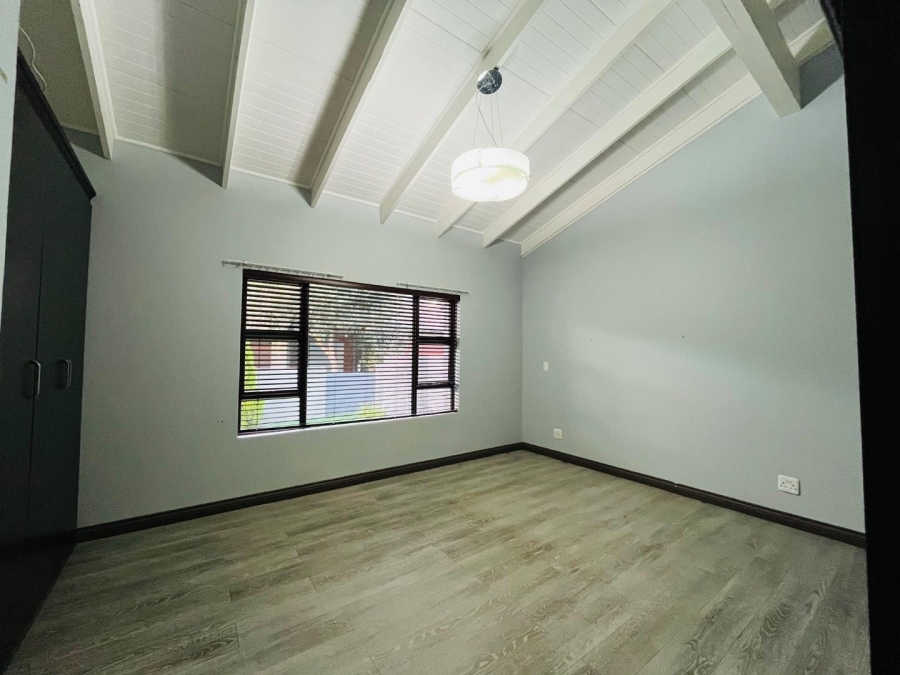 3 Bedroom Property for Sale in Woodland Hills Free State